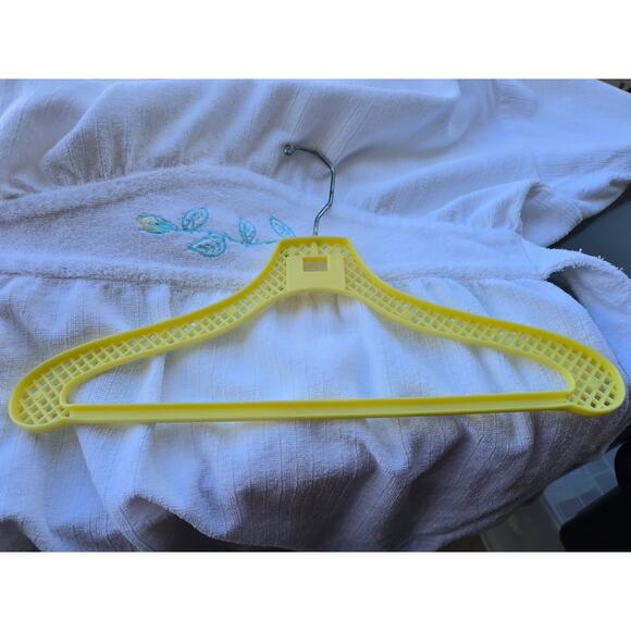 Women’s Spa/Hotel Style Robe – White Cotton Terry, Embroidered Leaves (Small) - Picture 8 of 9